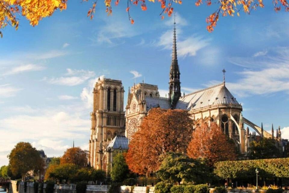Notre-Dame Cathedral Entry with District Walking Tour and Seine River Cruise Ticket