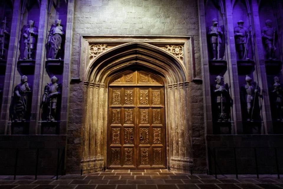 Harry Potter Warner Bros. Studio Tour London with Transport
