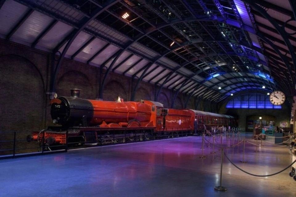 Harry Potter Warner Bros. Studio Tour London with Transport
