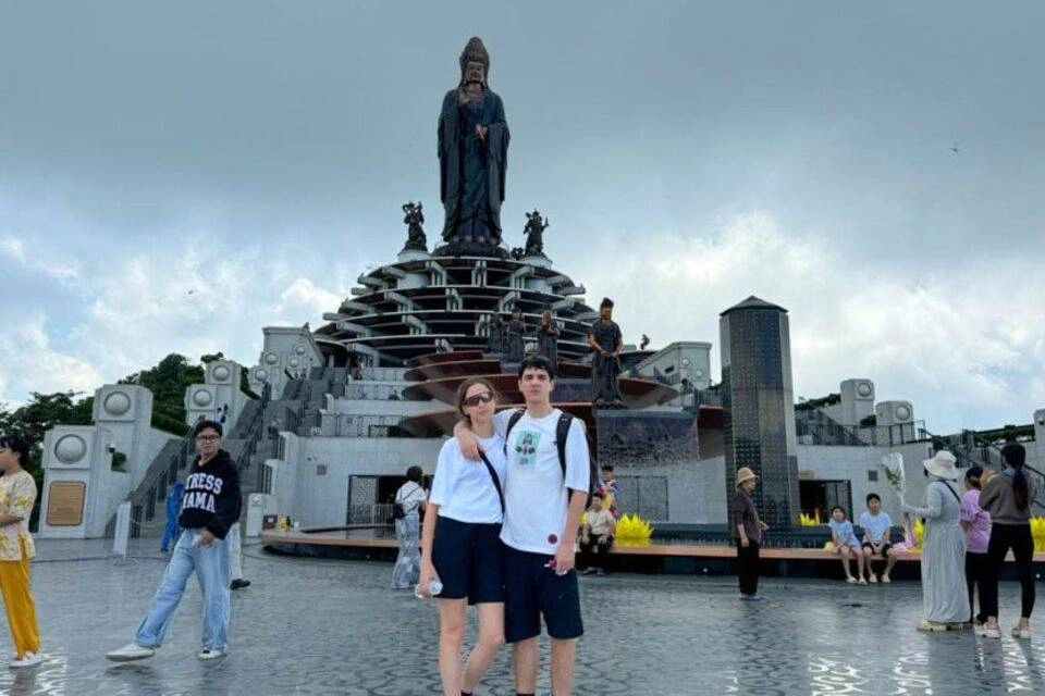 Full-Day Spiritual Journey to Cao Dai and Black Lady Mountain