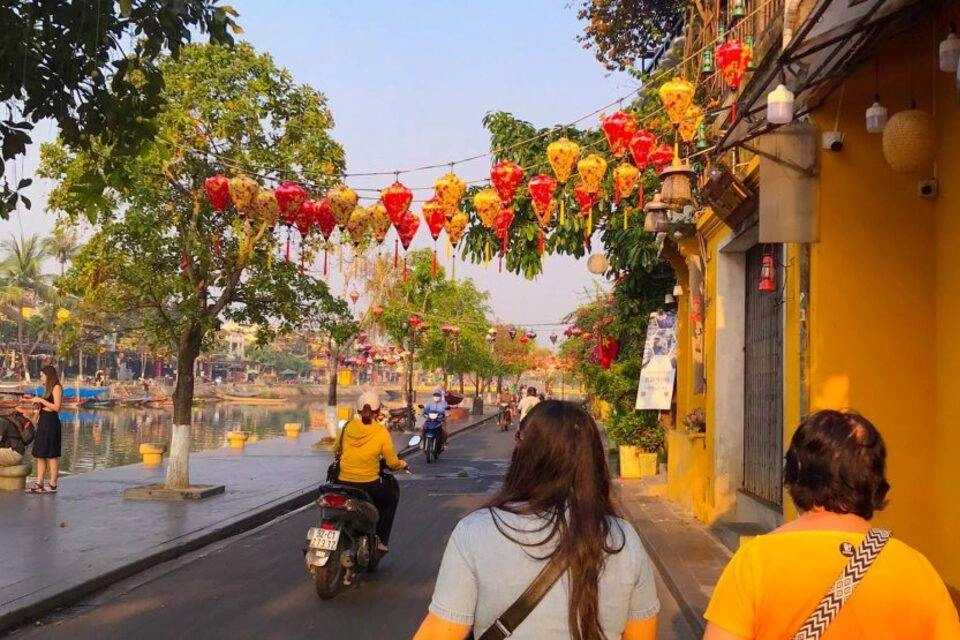 Half-Day Hoi An Sunrise or Sunset Photo Tour