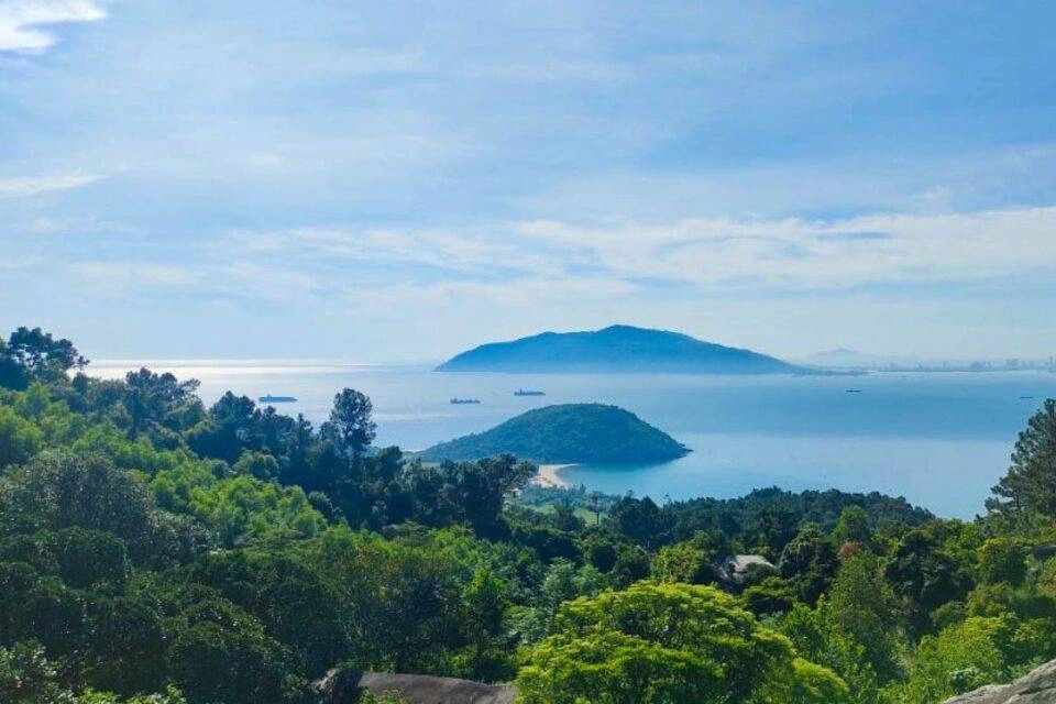 Full-Day Truoi Lake Serenity and Scenic Journey over Hai Van Pass