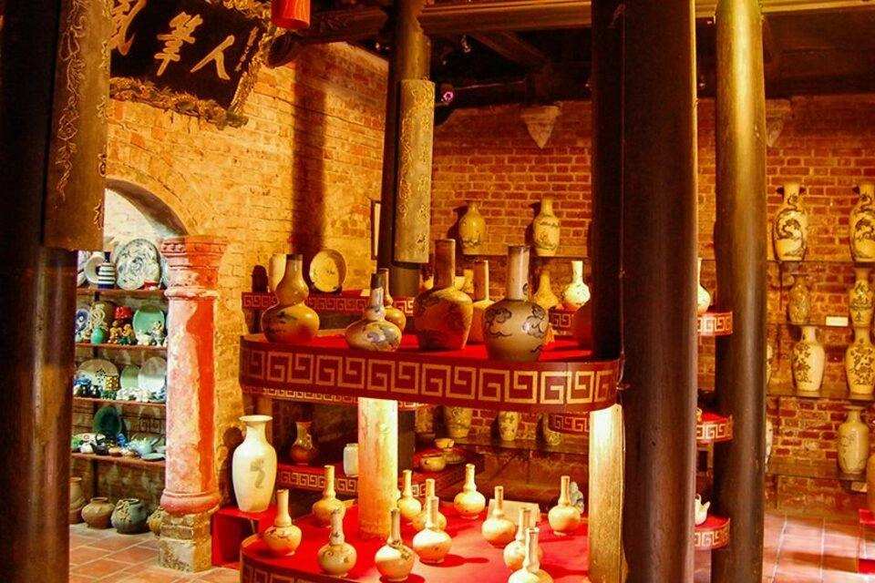 Half-Day Hands-on Pottery Workshop at Bat Trang
