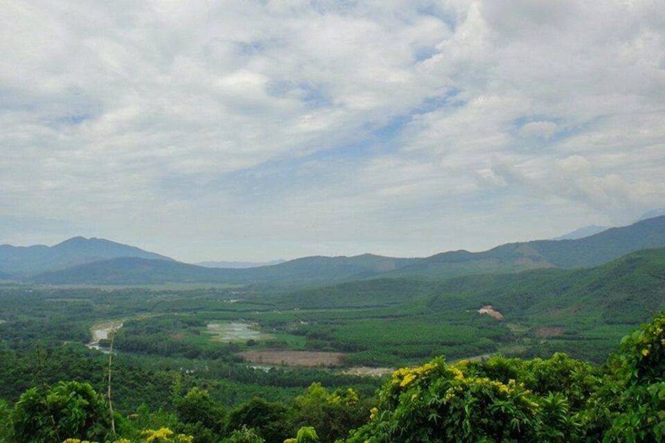 Full-Day Bach Ma National Park Trek and Beach Retreat