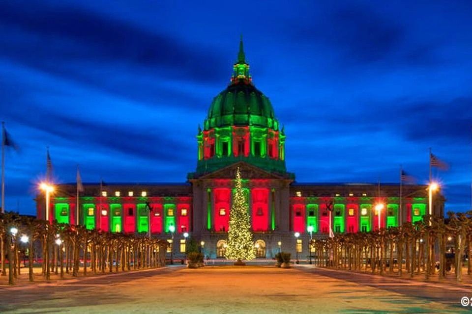Big Bus: San Francisco Holiday Lights Tour