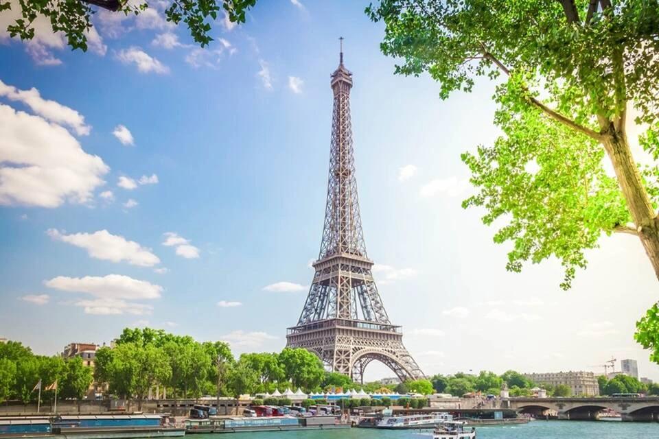 Eiffel Tower 2nd Floor Access with Audio Guide