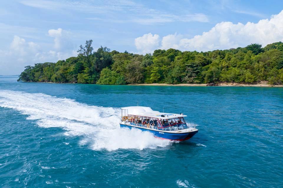 Albatross Hop-On, Hop-Off 1-Day Unlimited Speedboat Pass 