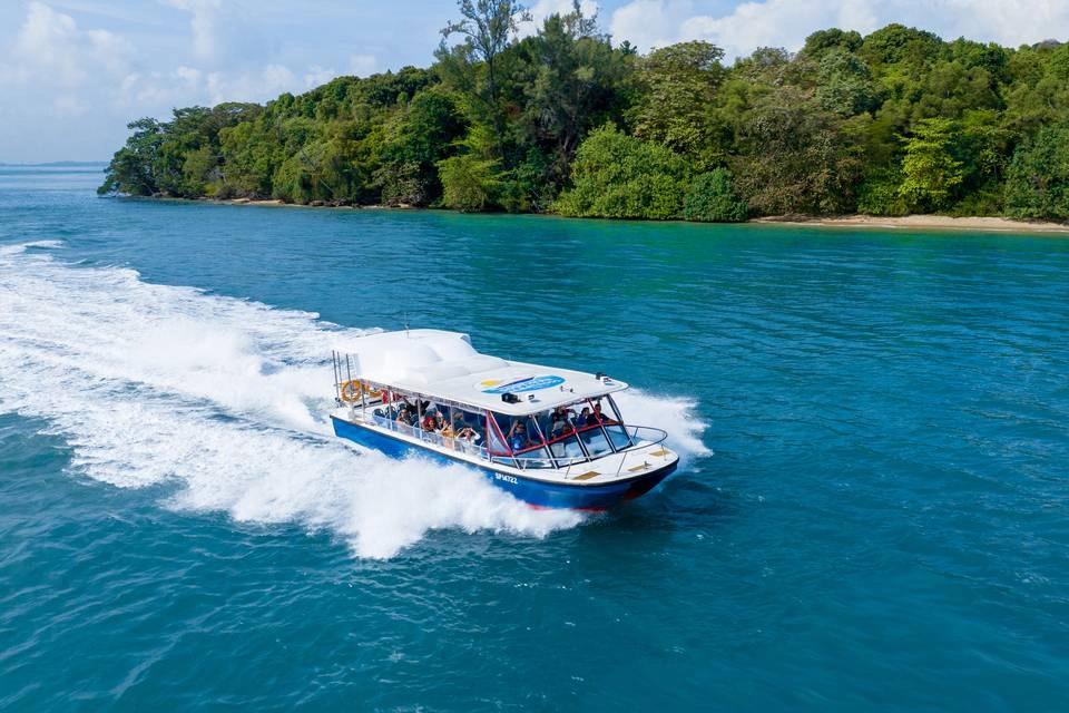 Albatross Hop-On, Hop-Off 1-Day Unlimited Speedboat Pass 