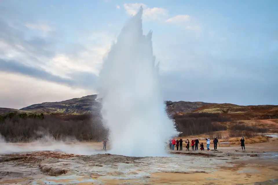Golden Circle and Glacier Snowmobiling Tour