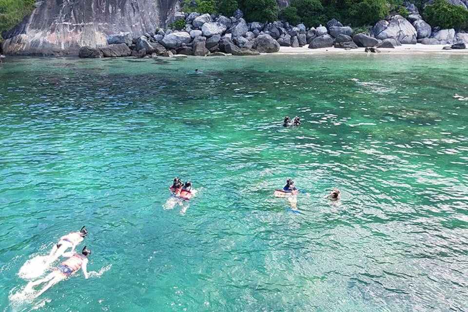 Cham Island Snorkeling Tour by Speedboat from Da Nang