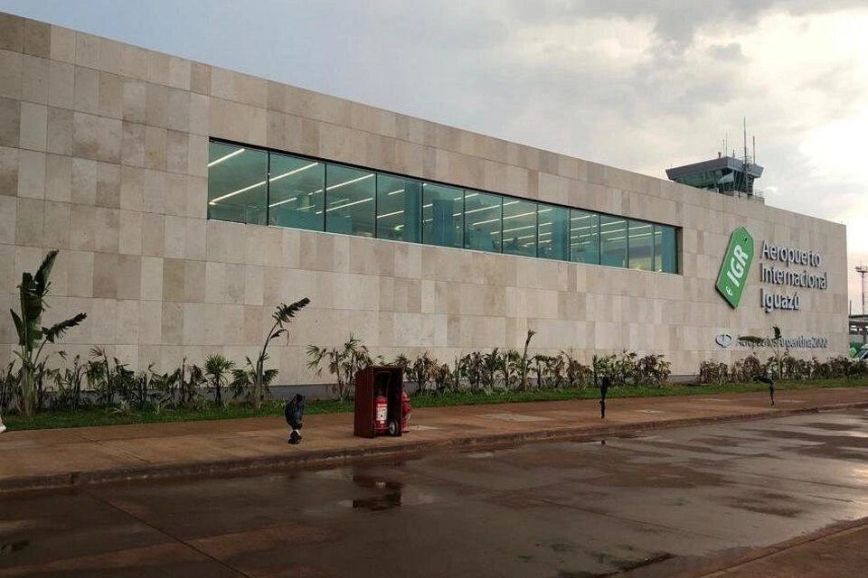 Shared Transfers from Puerto Iguazu Airport to Puerto Iguazu Hotels