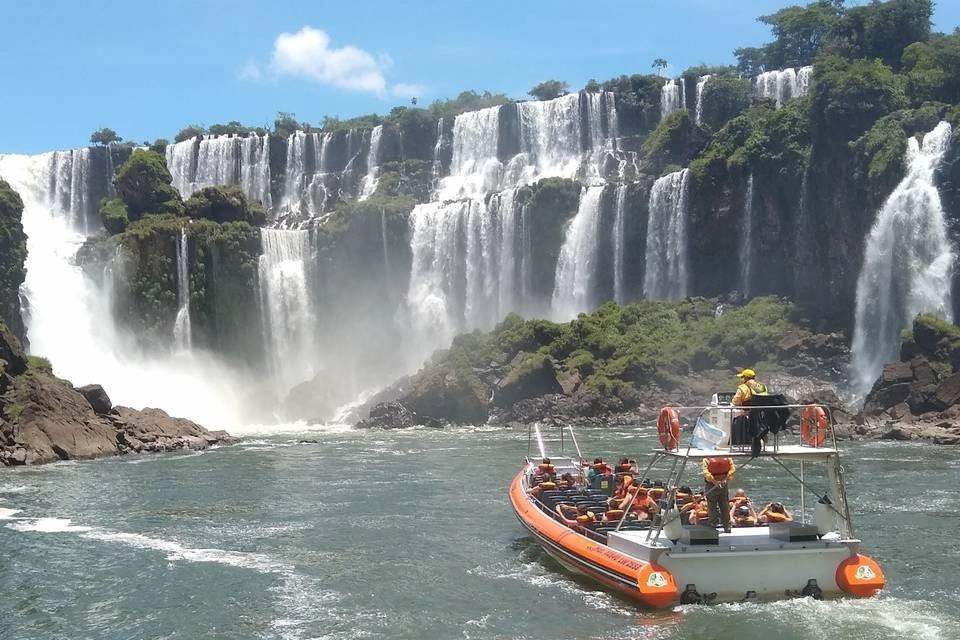 Iguazu Falls Adventure FWD in the Jungle and Adventure from Foz do Iguaçu, Brazil