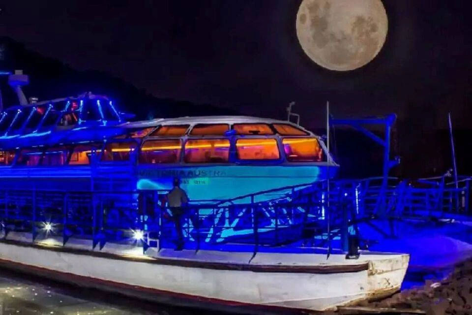 Sunset Cruise from Iguazu: Discover the Magic of the Three Borders