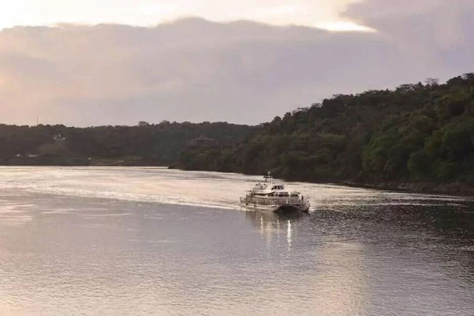Sunset Cruise from Iguazu: Discover the Magic of the Three Borders