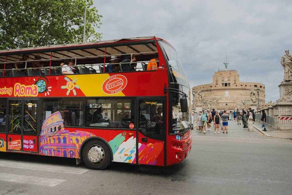 City Sightseeeing: Roman Forum Entrance and Rome Hop-On, Hop-Off Bus Ticket