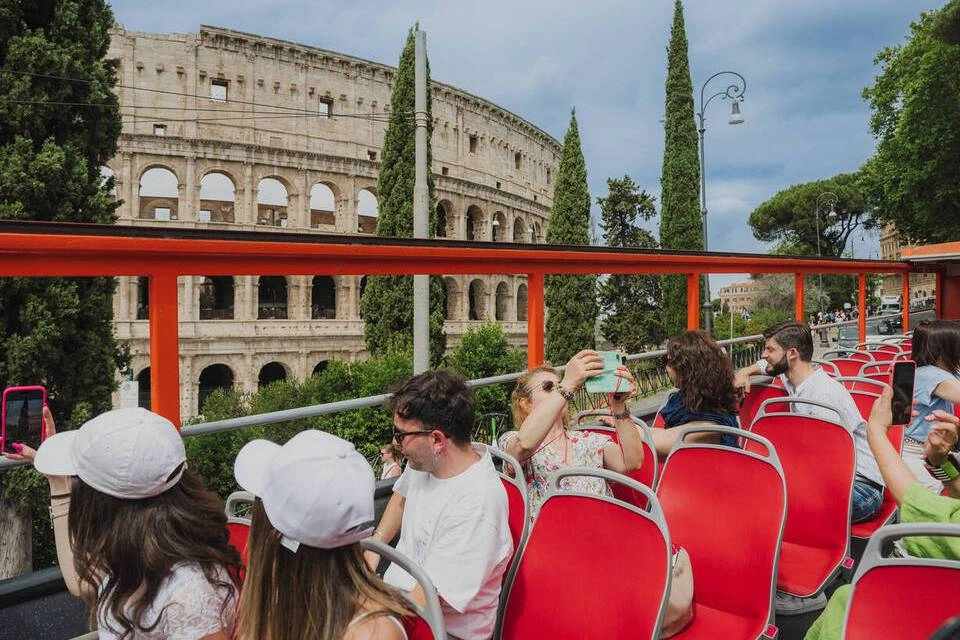 City Sightseeeing: Roman Forum Entrance and Rome Hop-On, Hop-Off Bus Ticket