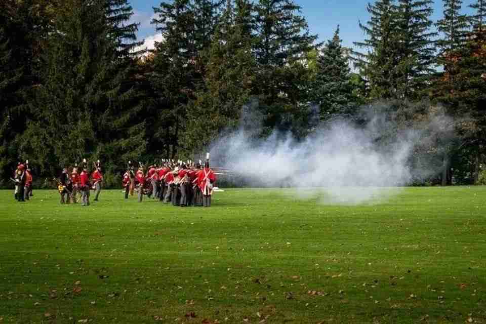 Niagara Falls and Niagara-on-the-Lake Ultimate Day Tour