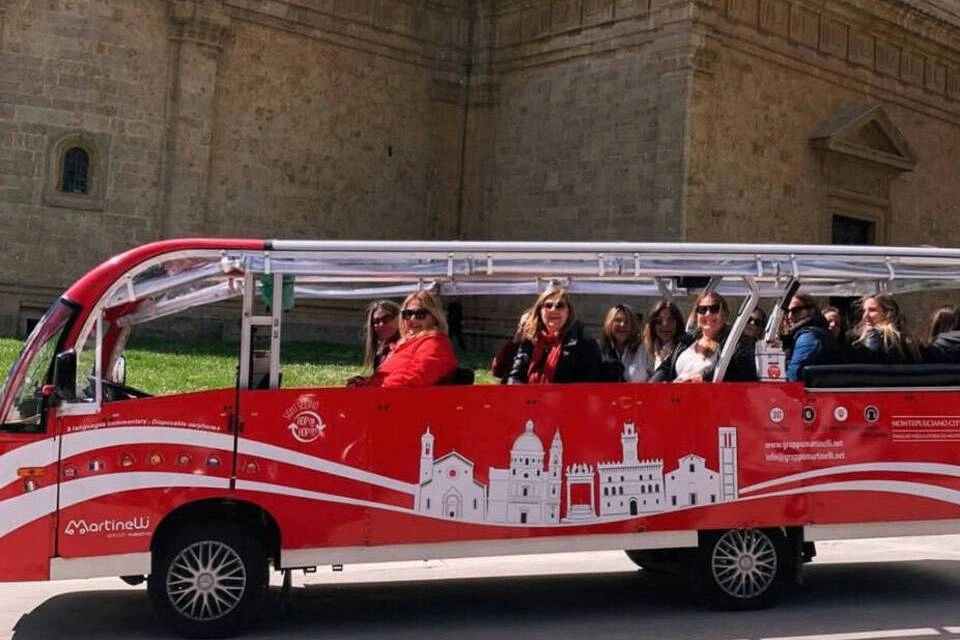 Montepulciano Grand Panoramic Electric Bus Tour