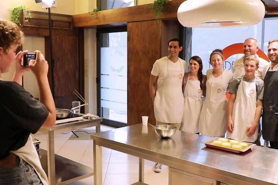 Shopping at the Florence Central Market and Cooking Class with Lunch