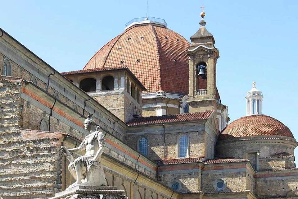 Accademia Gallery Ticket with Mobile-Guided Tour and One Day Guided City Walk