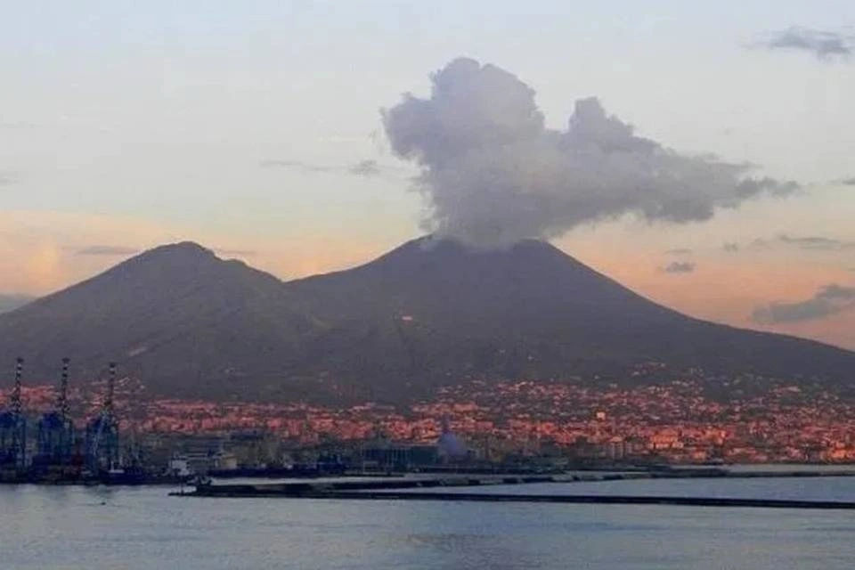 Vesuvius Tour from Naples