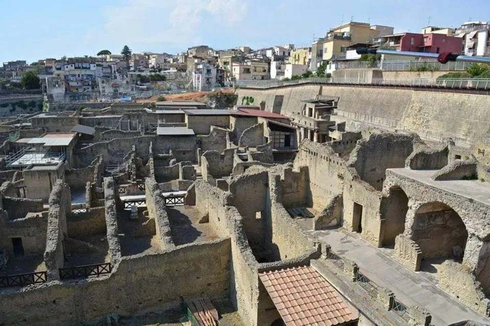 Herculaneum Tour from Naples