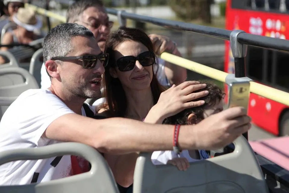 City Sightseeing: Pelaokastritsa Excursion + Hop-On, Hop-Off Corfu Ticket