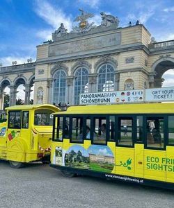 Vienna Sightseeing: Skip-The-Line Schönbrunn Palace & Panoramic Train