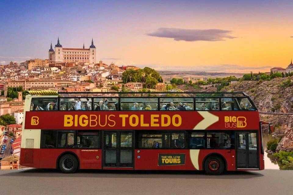 Big Bus: Toledo Discover Panoramic Open-Top Bus Tour