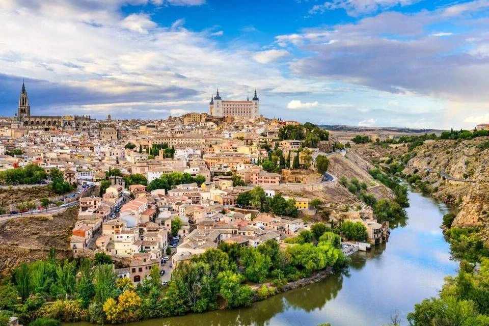 Big Bus: Toledo Discover Panoramic Open-Top Bus Tour