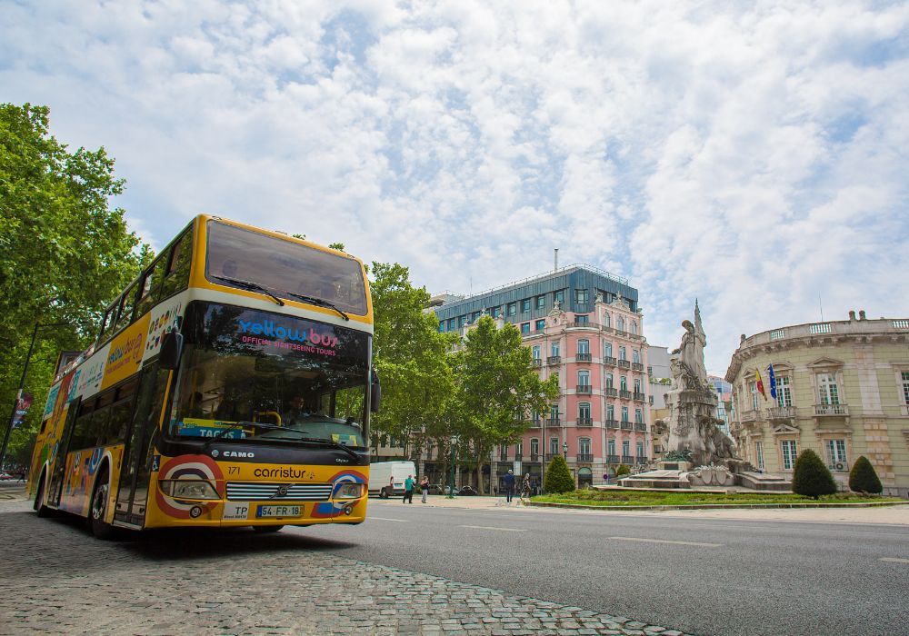 Lisbon Yellow Bus Tour