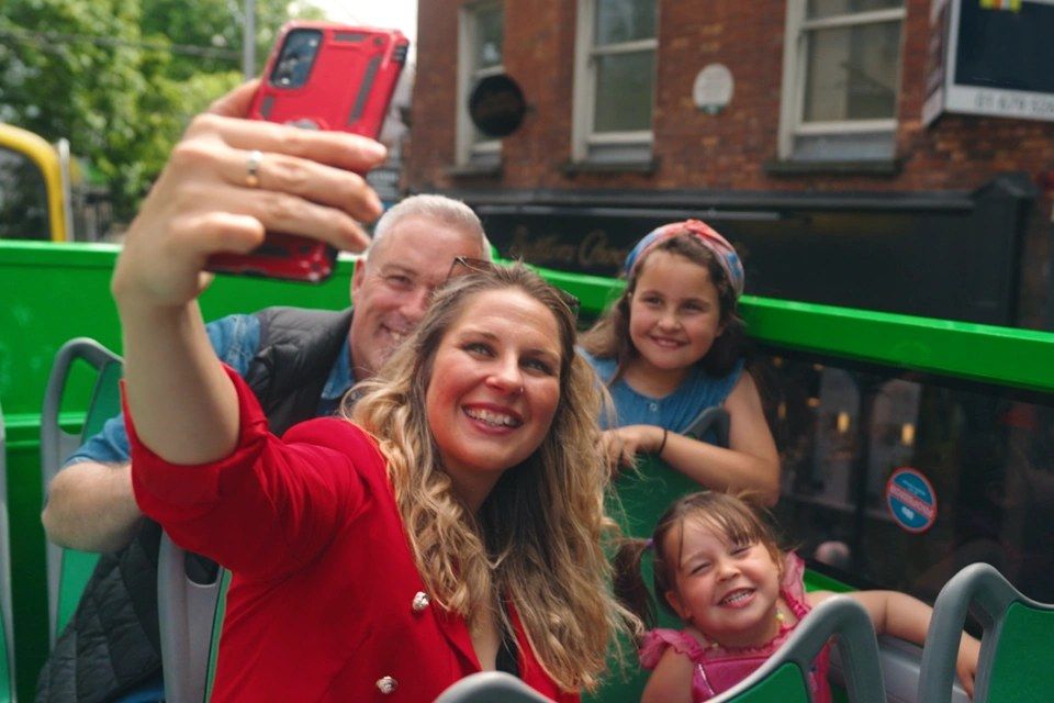 DoDublin: Dublin 24 Hours Hop-On, Hop-Off with Dublin Express Single Journey