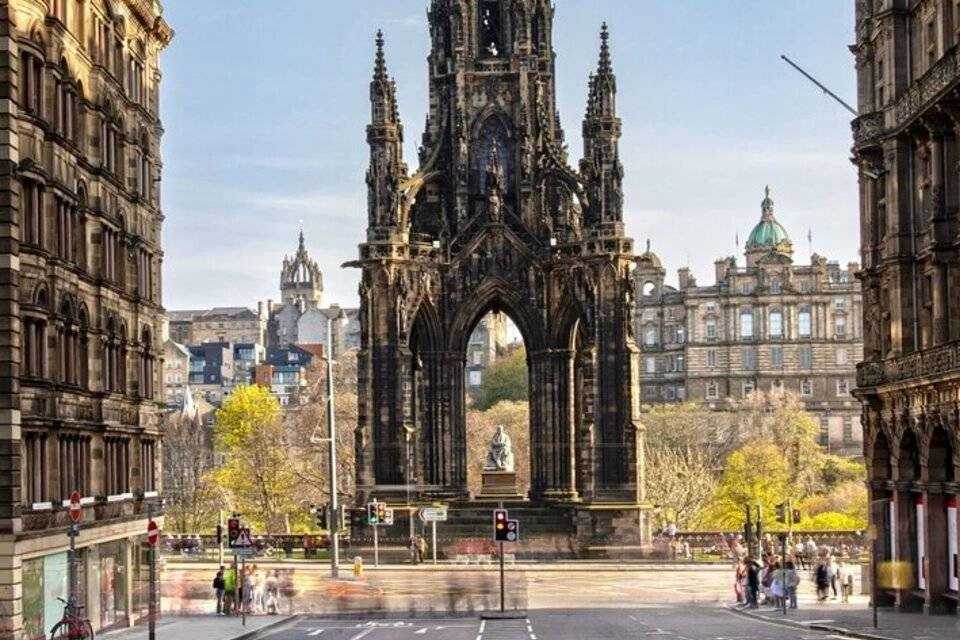 Edinburgh: Self-Guided Discovery Pack