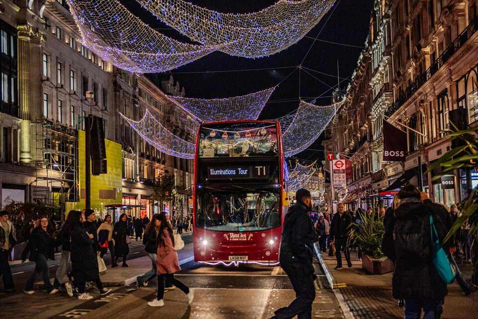 Santa’s Sleigh Christmas Lights Open-Top Bus Tour