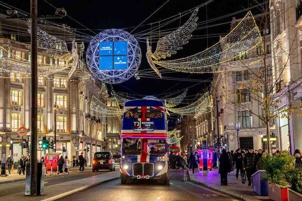 Christmas Lights and Bites Tour