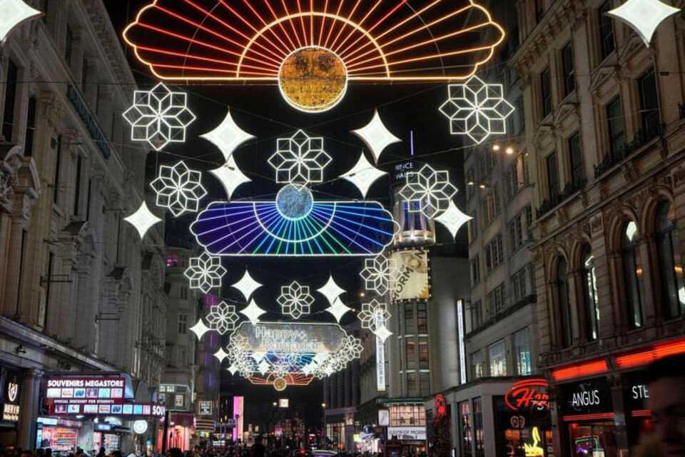 Christmas Lights Tour By Vintage Bus