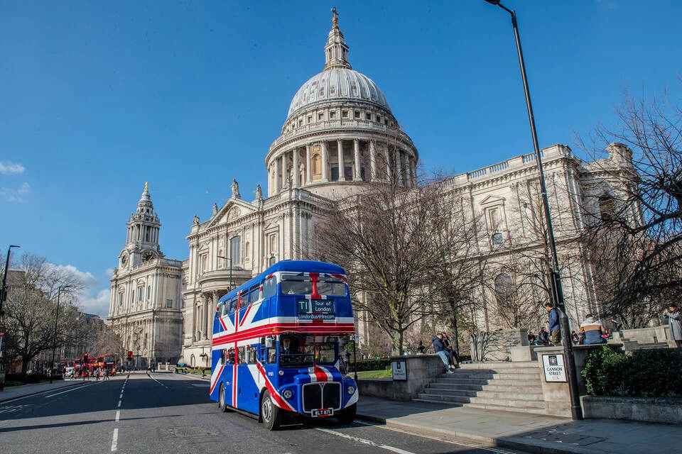 Londoner Buses: The Great British Tea Bus