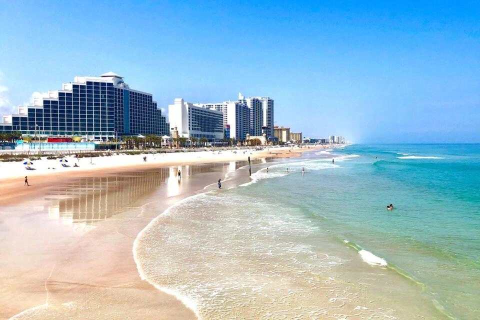 Daytona Beach Day Tour
