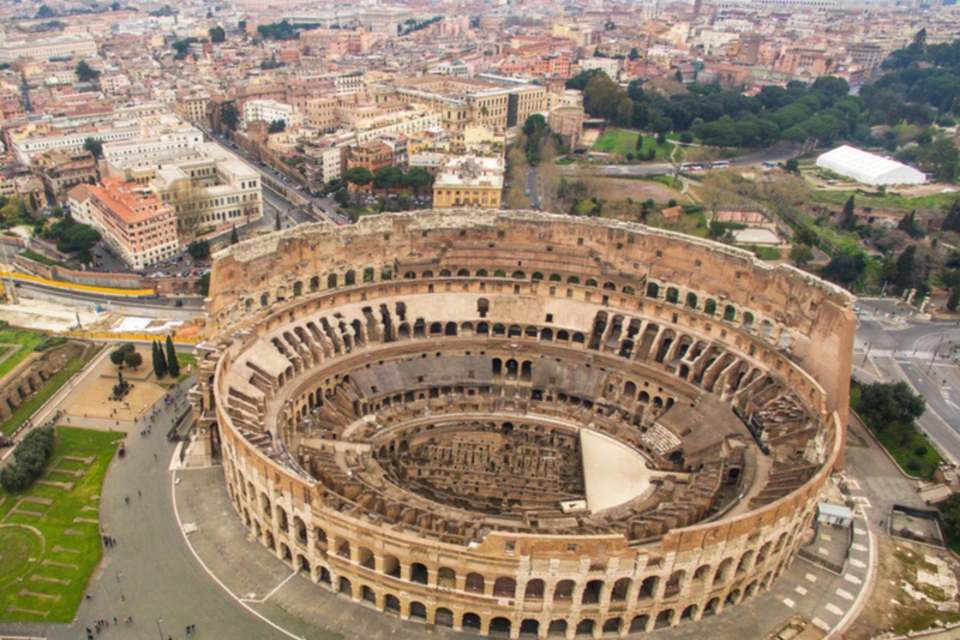 Afternoon Colosseum and Roman Forum Guided Tour