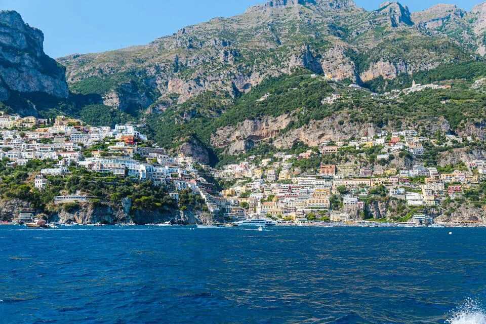 Boat Tour of Amalfi Coast: Positano & Amalfi from Sorrento