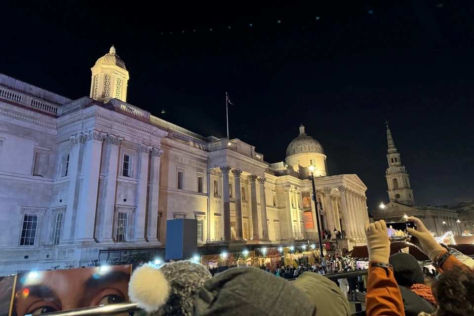 Golden Tours: London By Night Open Top Bus Tour