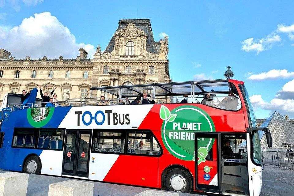 TooTBus Paris Smart Tour: Hop-on Hop-off Bus Ticket, Seine River Cruise and AI City Guide