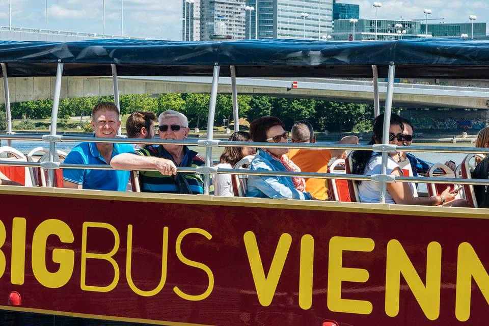 Big Bus Tours: Vienna Panoramic Sightseeing Afternoon Bus Tour