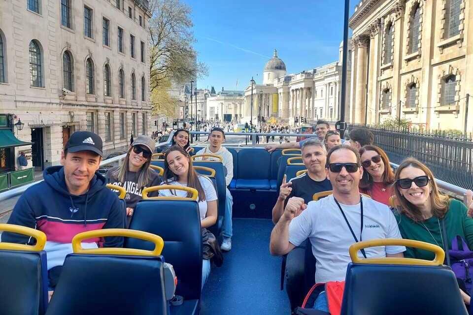 See London By Night : Panoramic London 2-Hour Open-Top Bus Tour with Live Guide