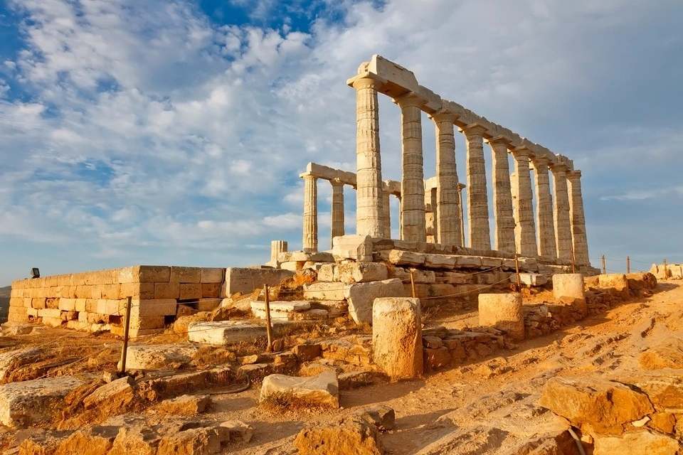 iVenture Athens Unlimited Pass + 1 Tour of Your Choice