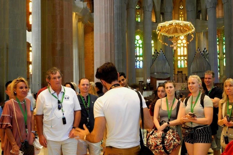 iVenture Barcelona Essential Combo Pass