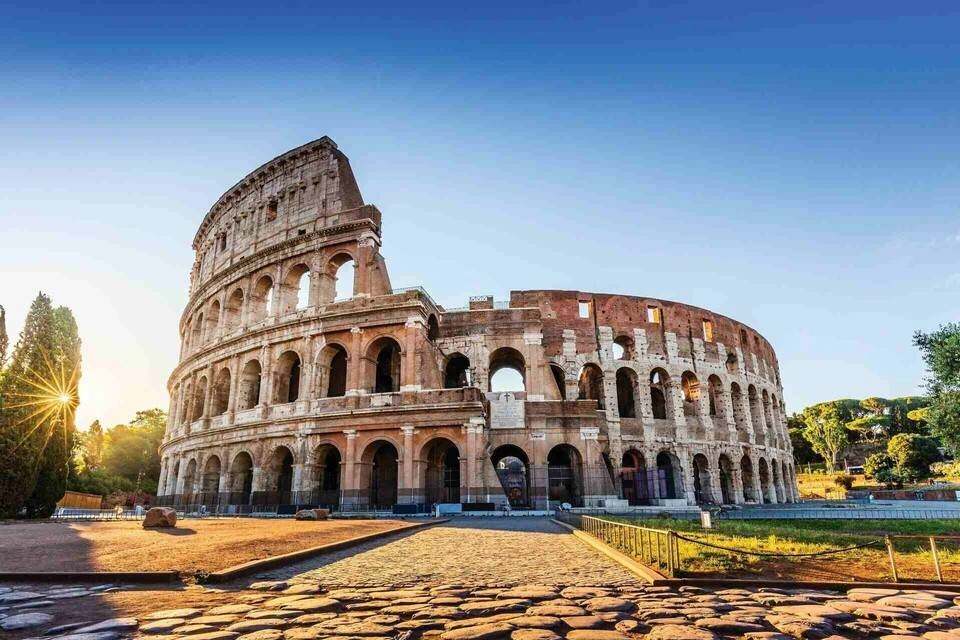 Rome: Colosseum, Forum & Palatine Hill Ticket with Audio Guide