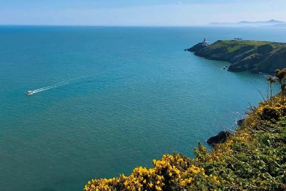 City Sightseeing: Howth Coastal Tour