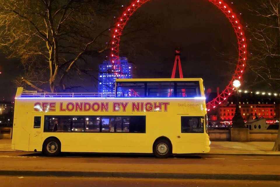 Uber Boat by Thames Clippers: Hop-On, Hop-Off Boat Tour + See London by Night Bus Tour