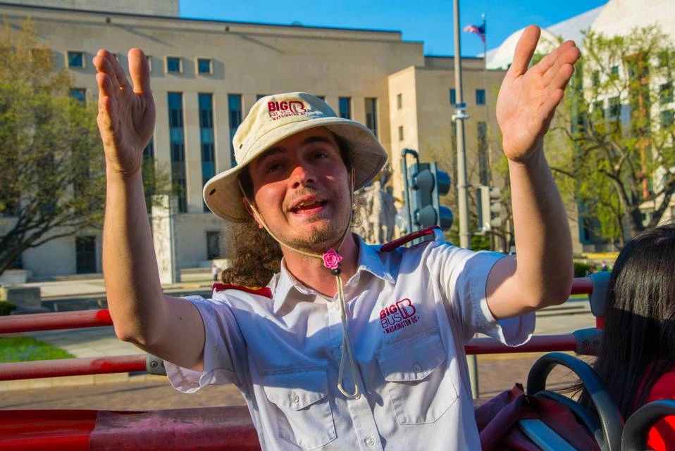 Big Bus: Washington DC Hop-On, Hop-Off Tour and 1-Day Water Taxi Pass